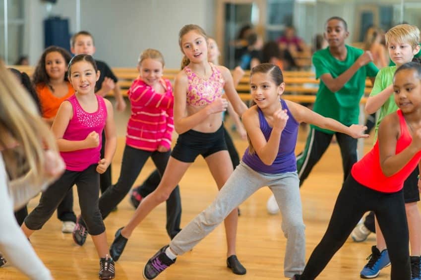 Animation anniversaire enfant animation anniversaire dance to style - Animation anniversaire enfant